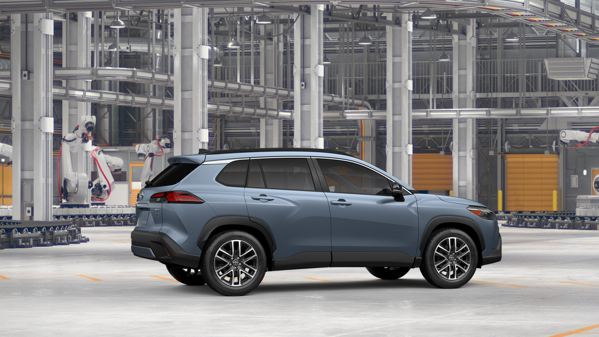 2026 Toyota Corolla Cross XLE photo 8