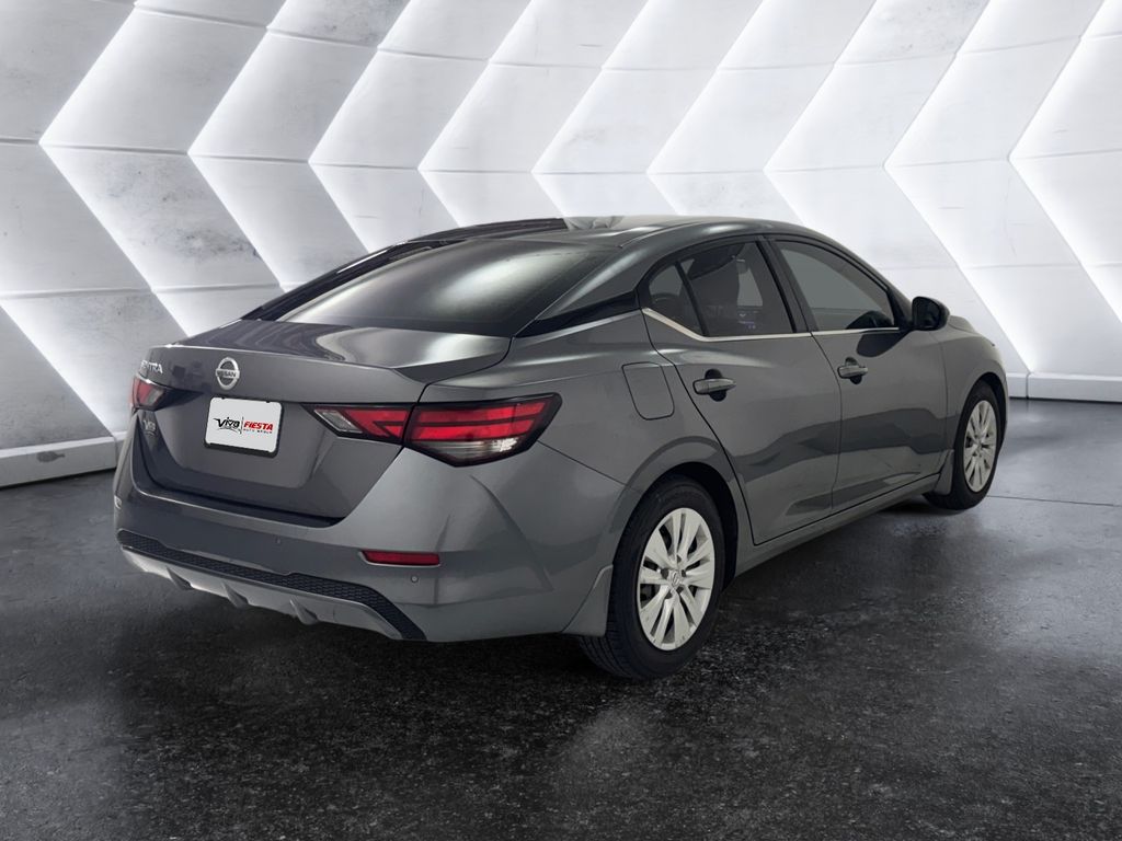 2021 Nissan Sentra S photo 4