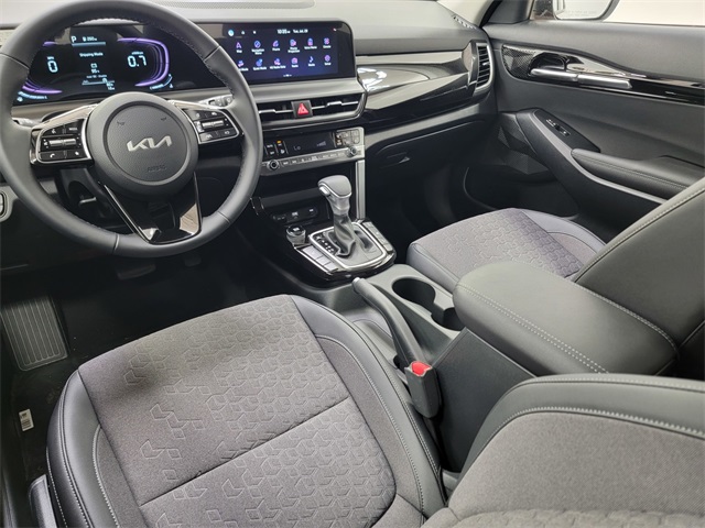 2026 Kia Seltos S photo 21