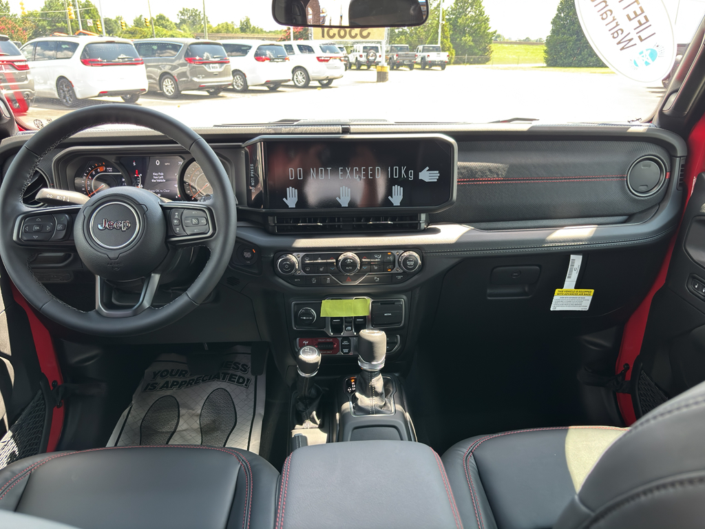 2025 Jeep Wrangler Rubicon photo 22