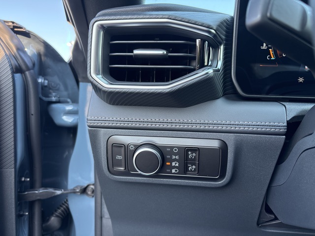 2025 Ford Mustang GT Premium photo 18