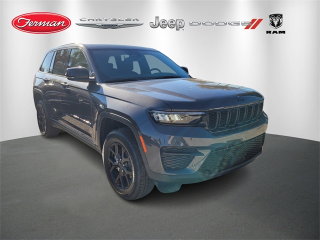 2025 Jeep Grand Cherokee Altitude's photo