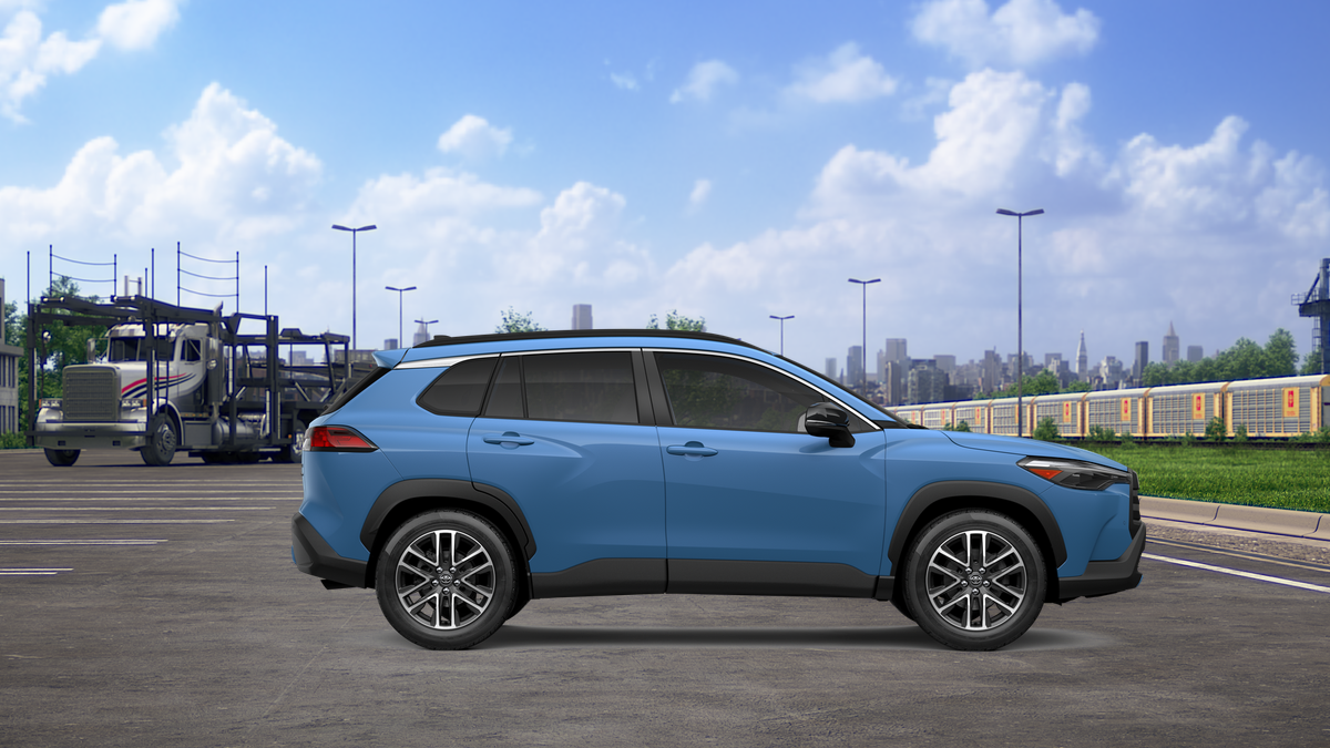 2026 Toyota Corolla Cross XLE photo 10