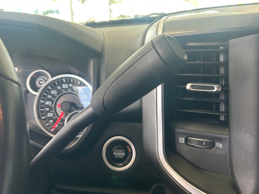 2024 Ram 2500 Big Horn photo 11