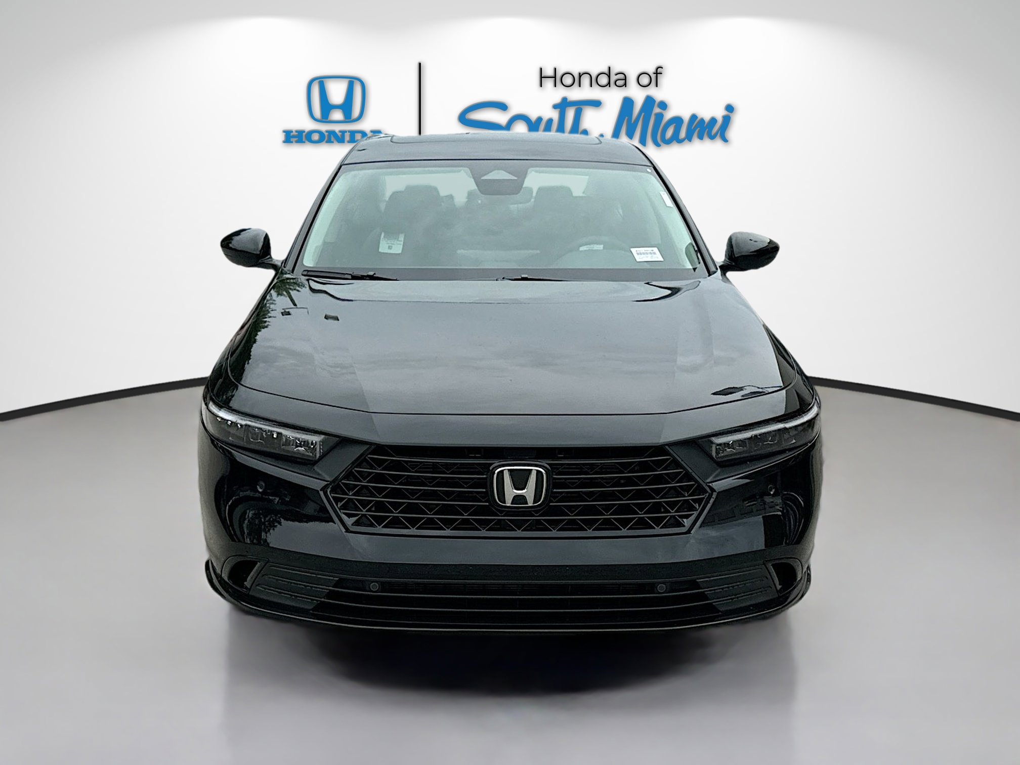2025 Honda Accord Hybrid EX-L photo 2
