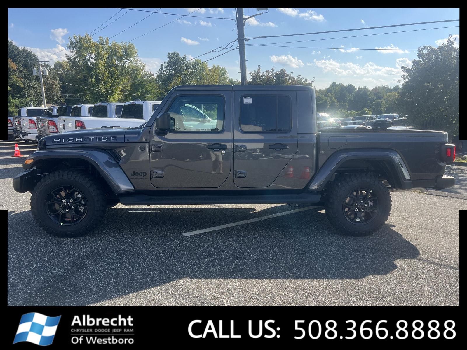 2025 Jeep Gladiator Sport photo 2