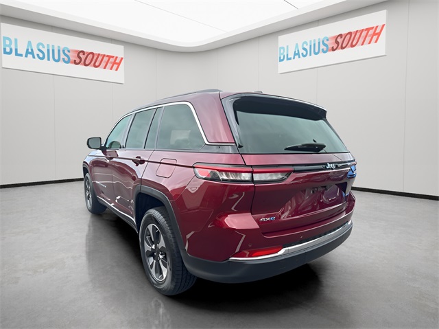 2023 Jeep Grand Cherokee 4xe photo 5