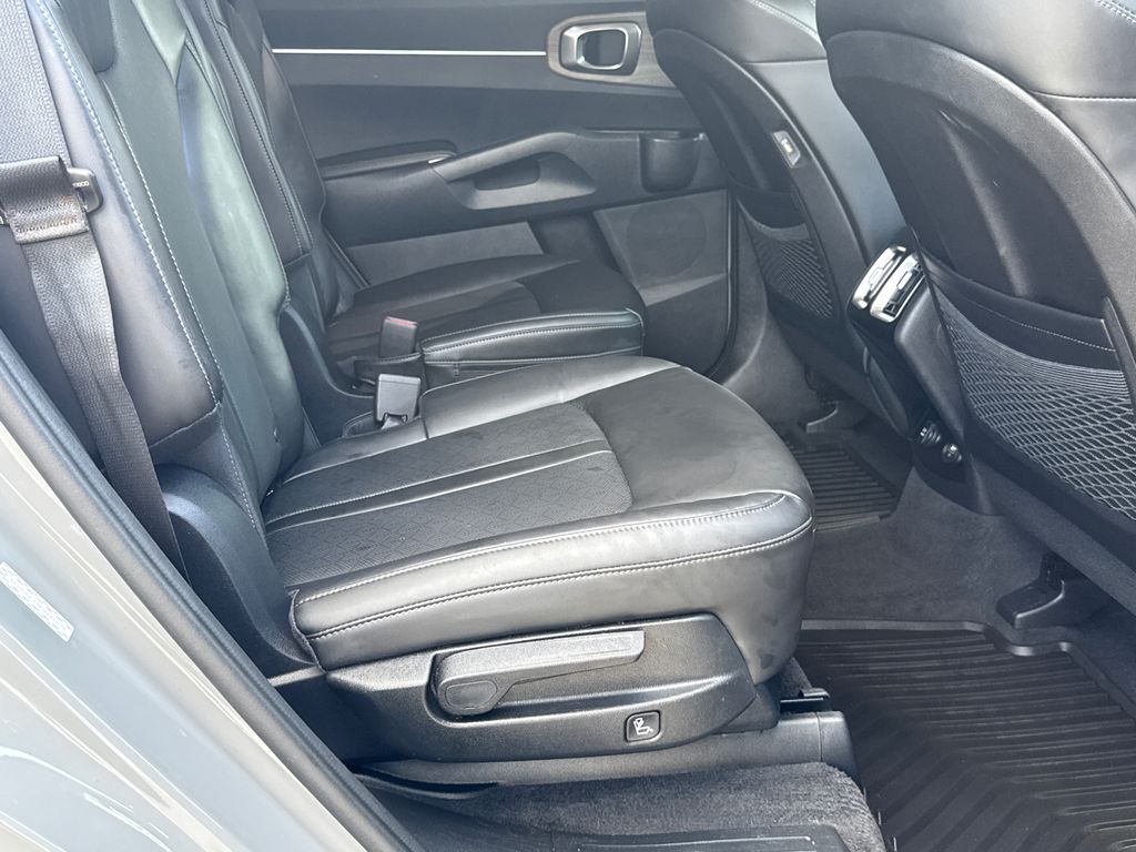 2023 Kia Sorento X-Line EX photo 14
