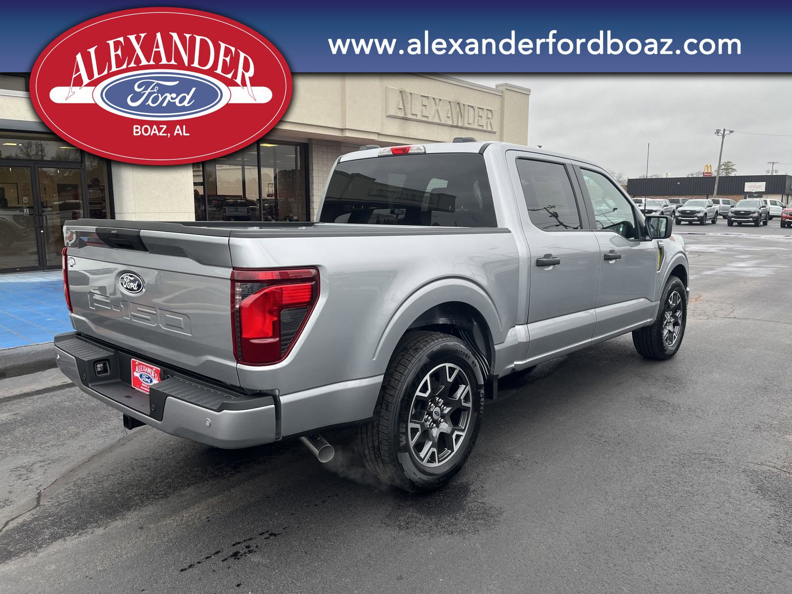 2025 Ford F-150 STX photo 4