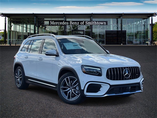 2025 Mercedes-Benz GLB GLB35 AMG's photo