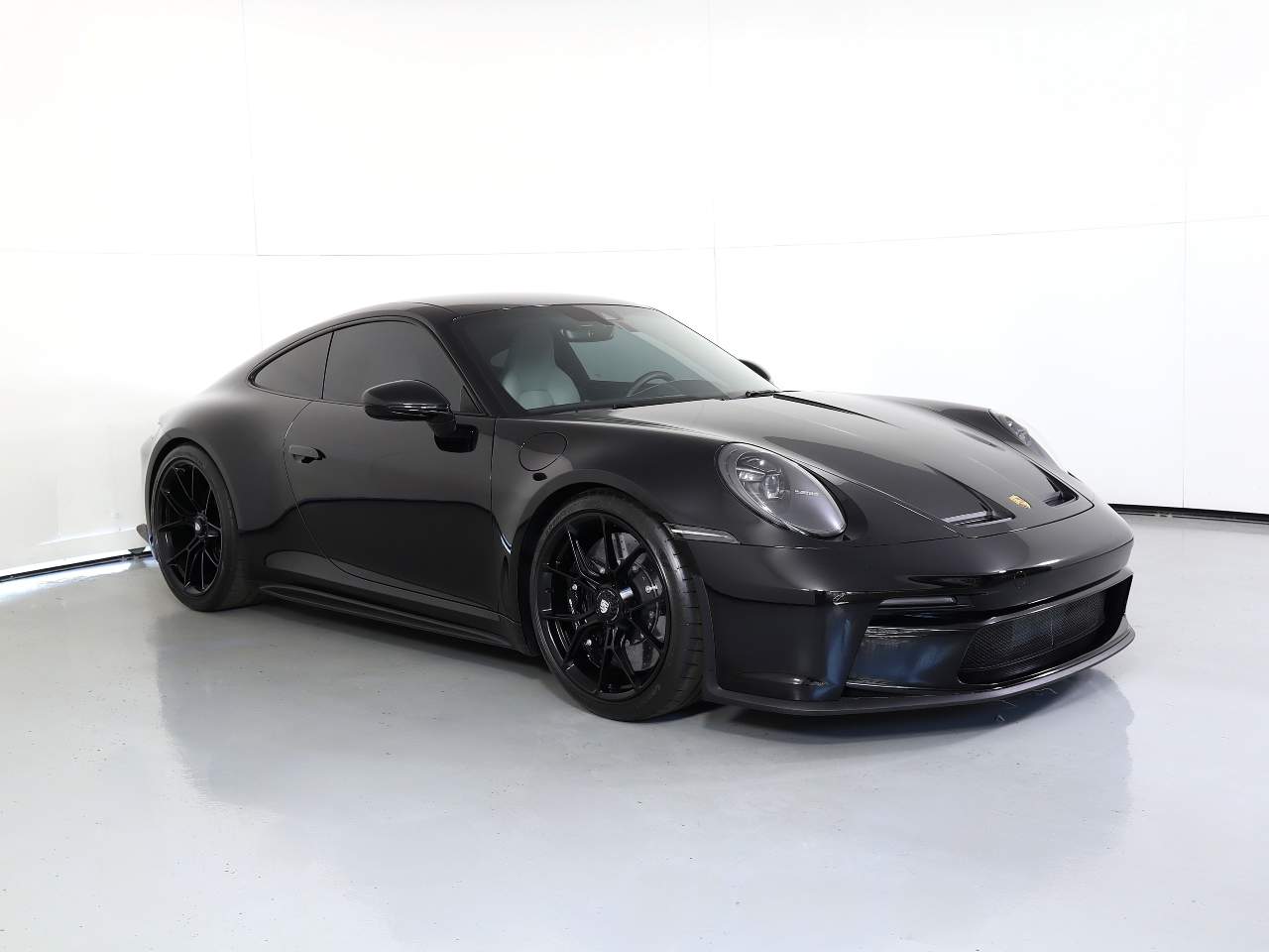 2024 Porsche 911 GT3 Touring photo 9