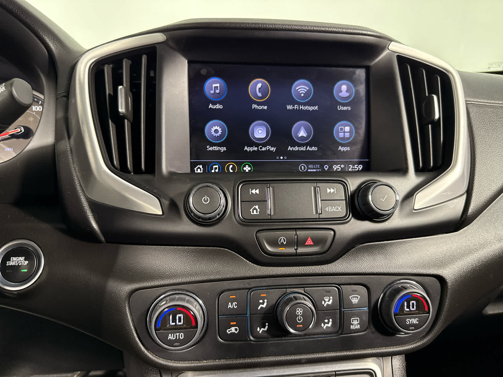 2024 Gmc Terrain SLT photo 23