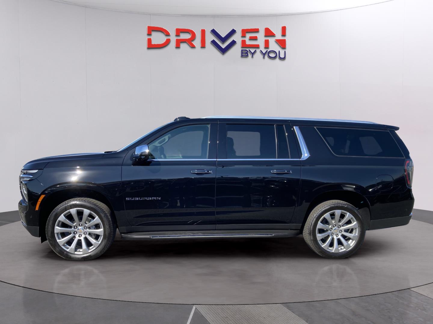 2026 Chevrolet Suburban Premier photo 2