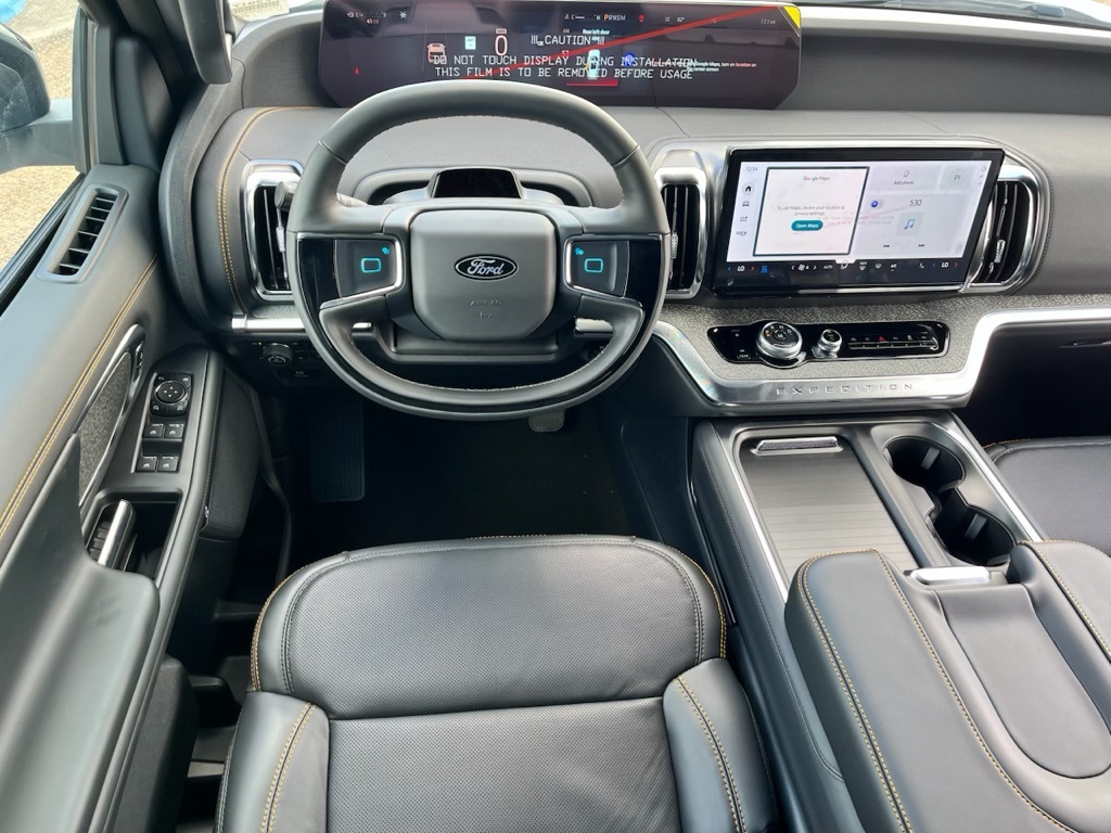 2025 Ford Expedition photo 11