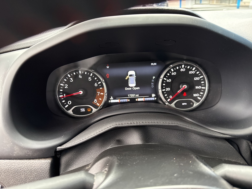 2023 Jeep Renegade Trailhawk photo 20