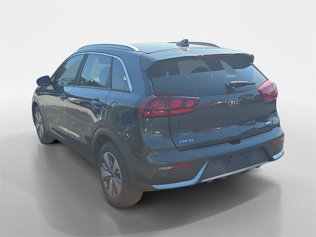 2019 Kia Niro Plug-In Hybrid LX photo 3