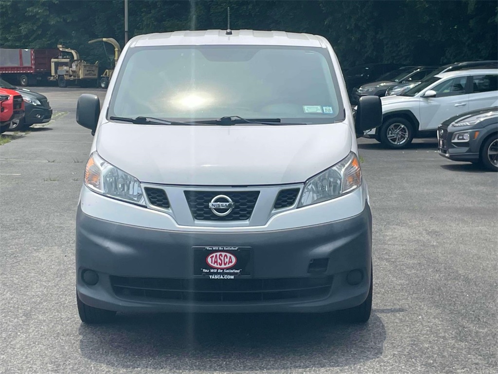 2019 Nissan NV200 S photo 2