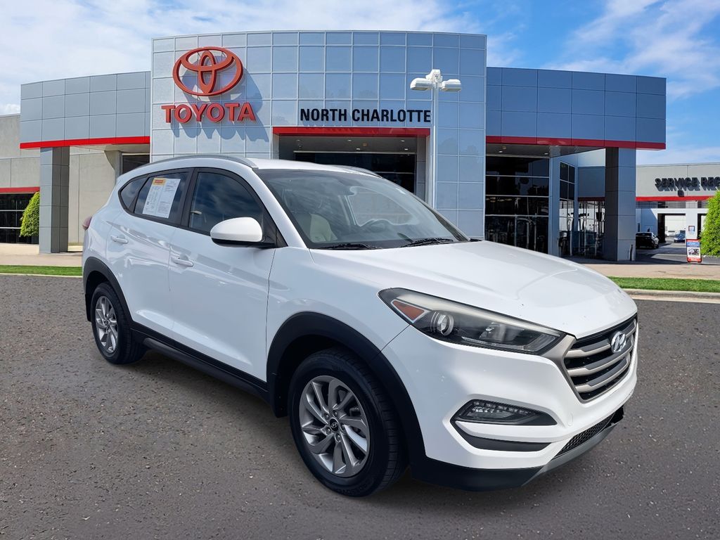 Used 2016 Hyundai Tucson SE with VIN KM8J33A44GU161769 for sale in Huntersville, NC