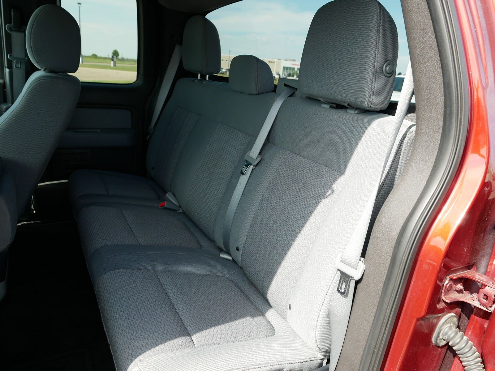 2014 Ford F-150 photo 14