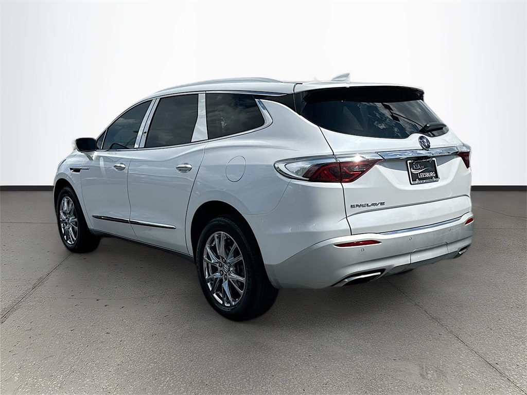 2023 Buick Enclave Premium photo 3