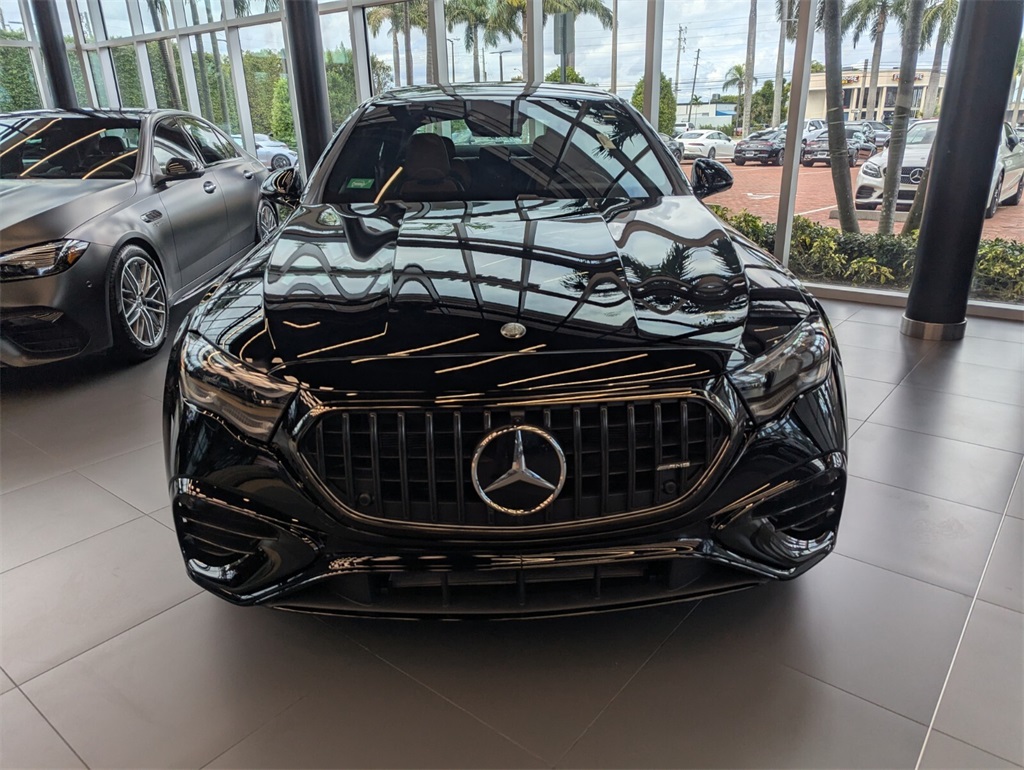 2026 Mercedes Benz E 53 4MATIC photo 2
