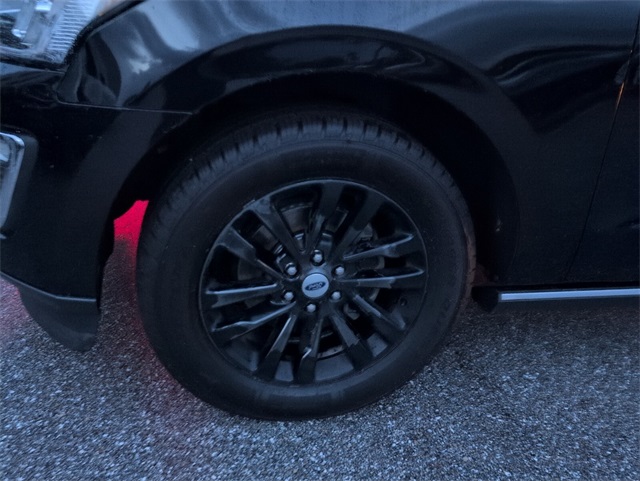 2019 Ford Expedition MAX Limited photo 5
