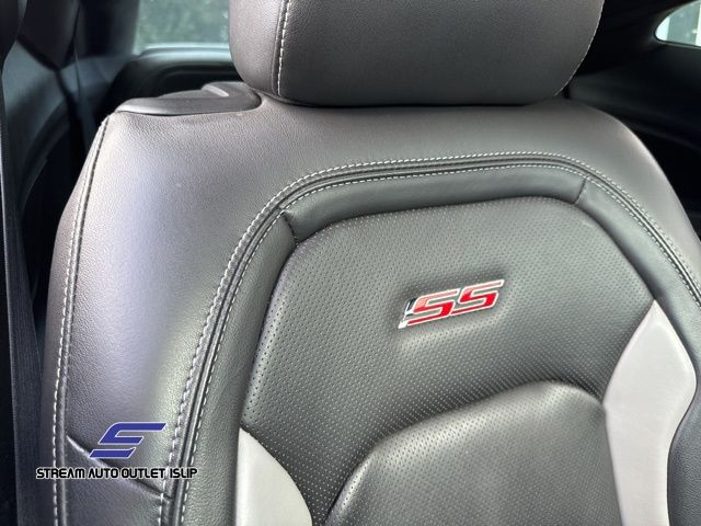 2018 Chevrolet Camaro 2SS photo 10