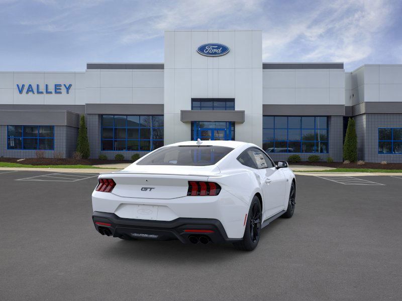 2025 Ford Mustang GT photo 8