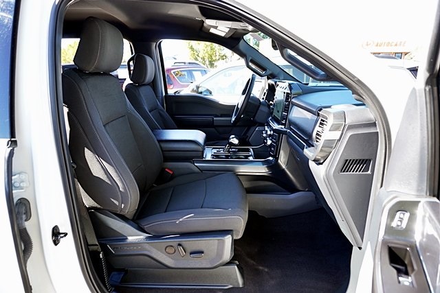 2023 Ford F-150 XLT photo 10