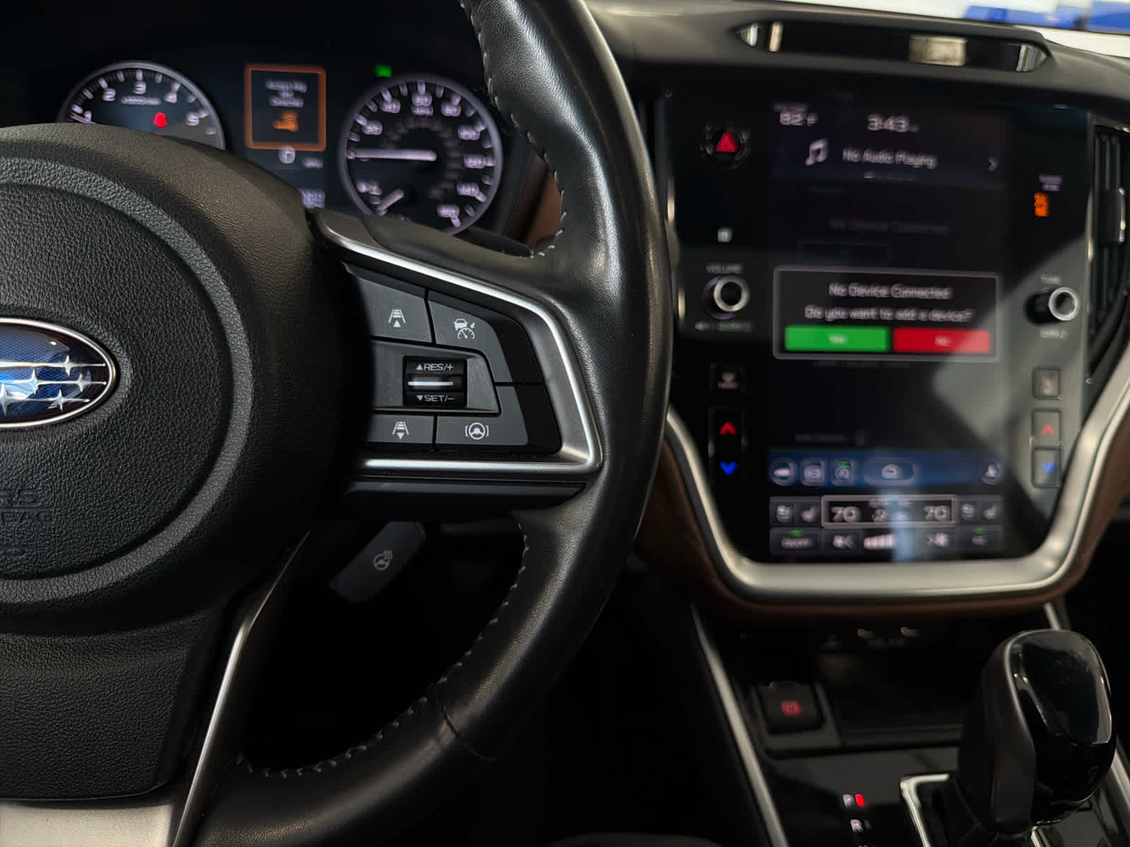 2022 Subaru Outback Touring XT photo 19