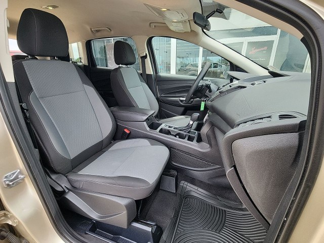 2017 Ford Escape SE photo 14