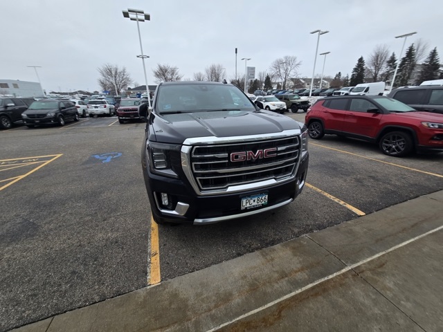 Used 2022 GMC Yukon SLT with VIN 1GKS2BKD3NR271706 for sale in Shakopee, Minnesota