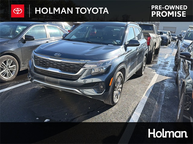 2021 Kia Seltos S's photo