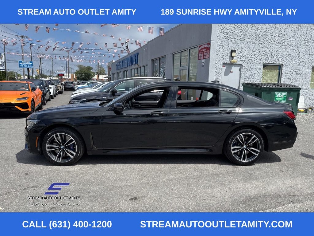 2020 Bmw 750i xDrive Sedan photo 4