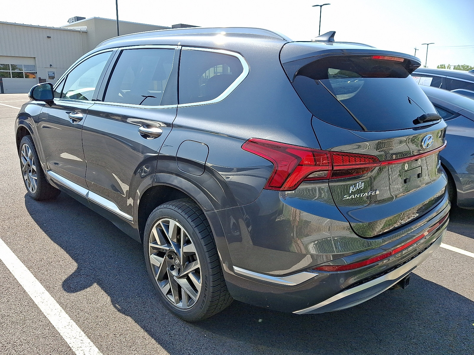 2022 Hyundai Santa Fe Calligraphy photo 2