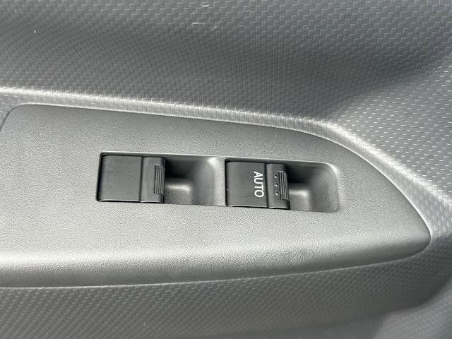 2023 Chevrolet Silverado Base photo 11