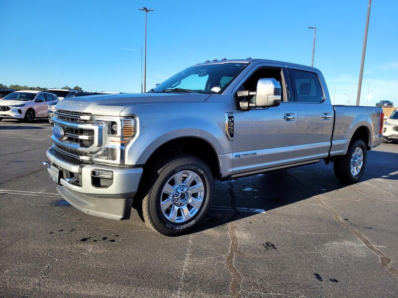 2022 Ford F-350 Platinum photo 3