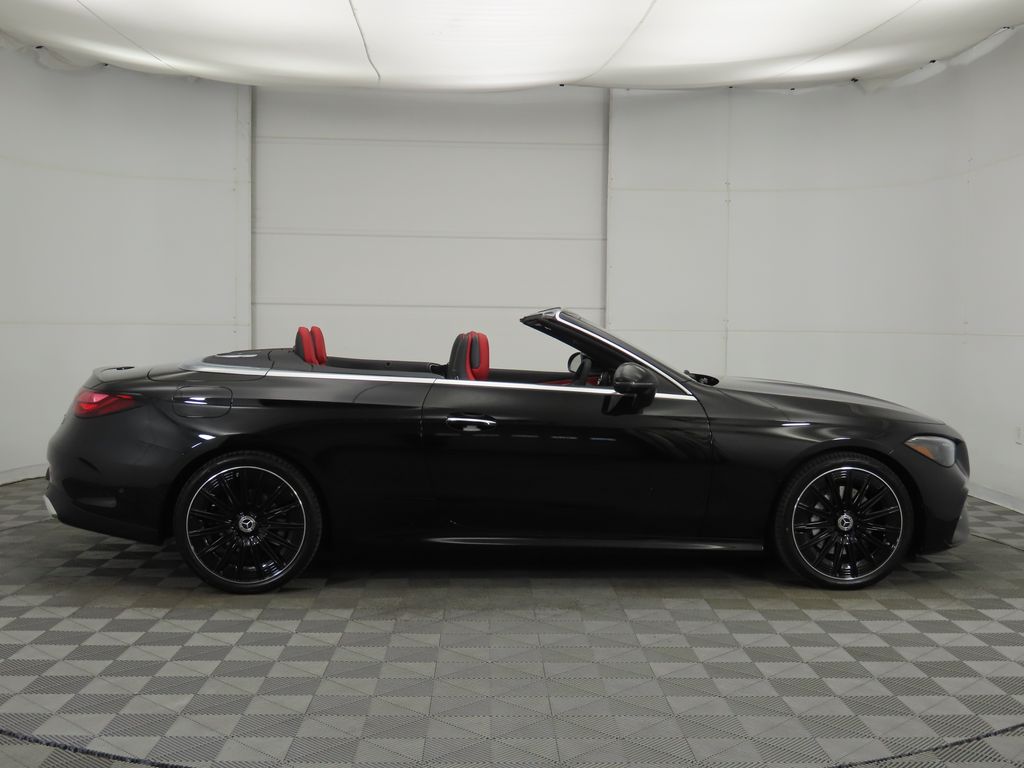 2026 Mercedes Benz CLE 300 4MATIC Cabriolet photo 4