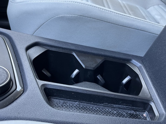 2022 Volkswagen Tiguan S photo 37
