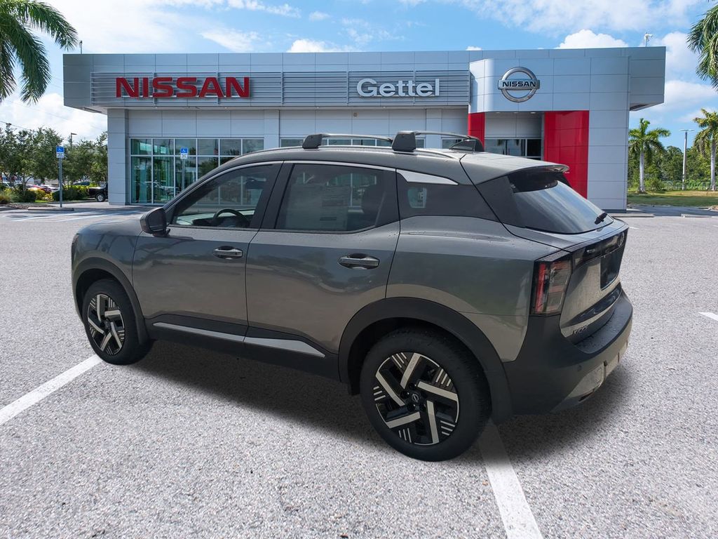 2025 Nissan Kicks SV photo 3