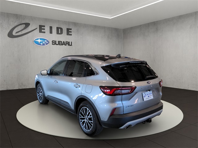 2023 Ford Escape Plug-In Hybrid Base photo 2