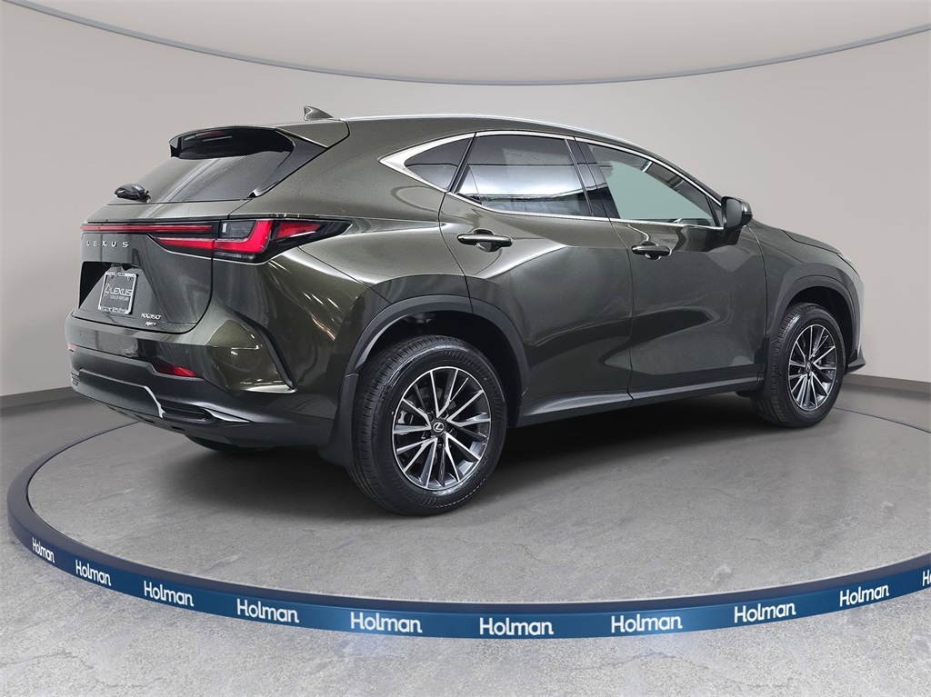 2026 Lexus NX 350 Premium photo 4