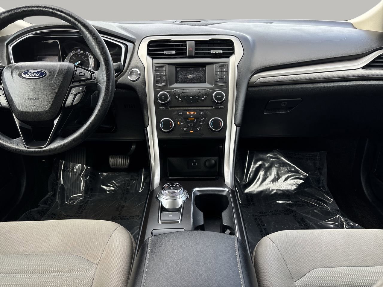 2018 Ford Fusion Hybrid S photo 9
