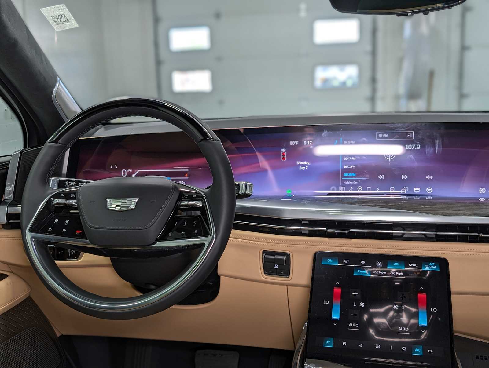2026 Cadillac Escalade Premium Luxury photo 4