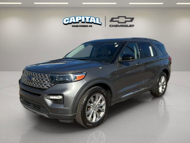 2023 Ford Explorer Limited's photo