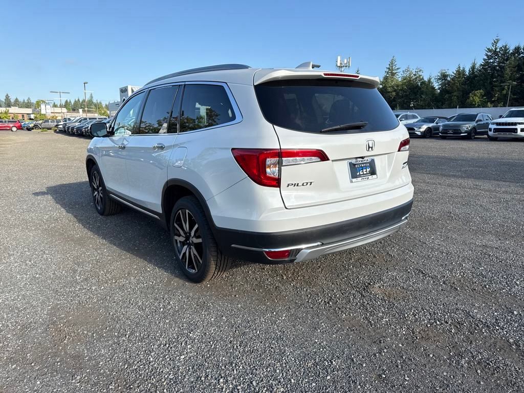 2022 Honda Pilot Touring photo 3