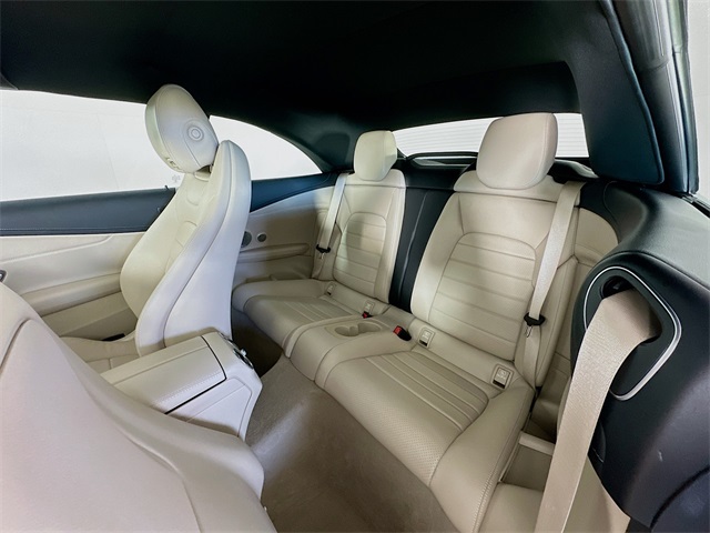 2022 Mercedes Benz C 300 photo 23