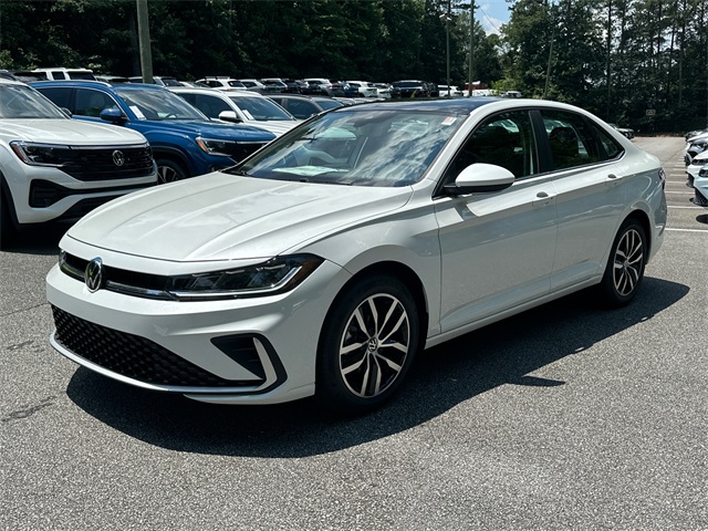 2025 Volkswagen Jetta 1.5T SE photo 3