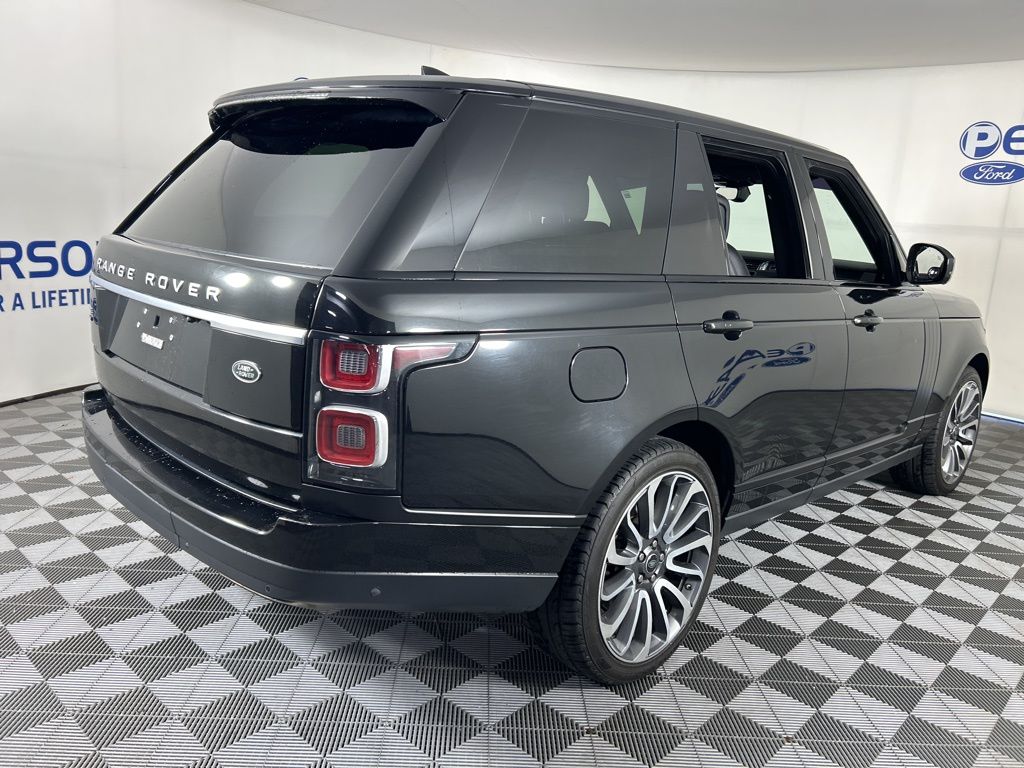 2020 Land Rover Range Rover HSE photo 4
