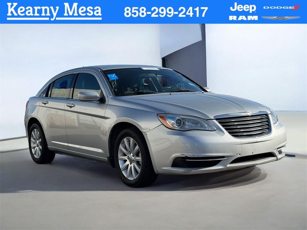 2012 Chrysler 200 Touring